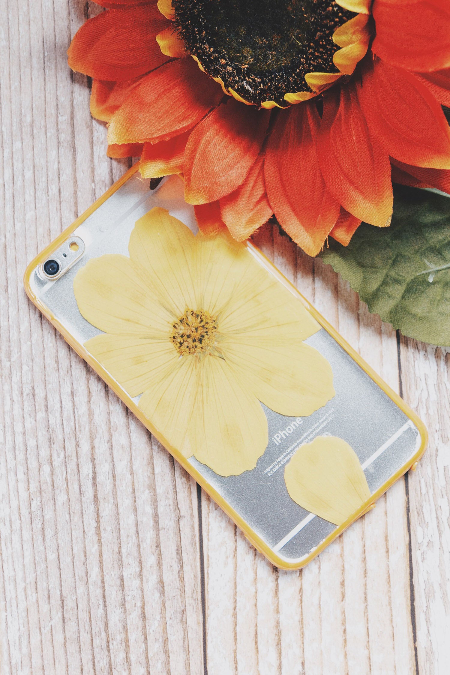 real_pressed_flower_floral_cute_protective_anti_drop_iPhone_6_6s_Plus_bumper_case_pineapple_summer_floral_neverland_floralfy